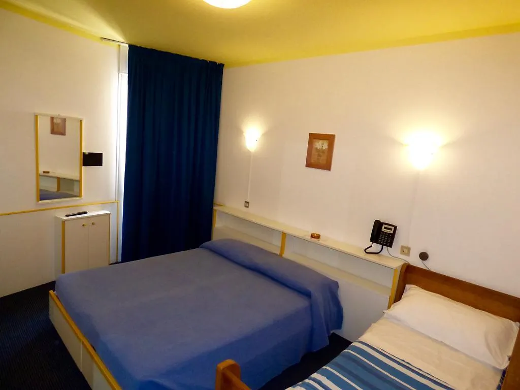 Mon Repos Hotel Lido di Jesolo 3*,